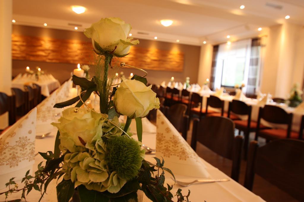 Gasthaus Pension Geimer Plütscheid Eksteriør billede